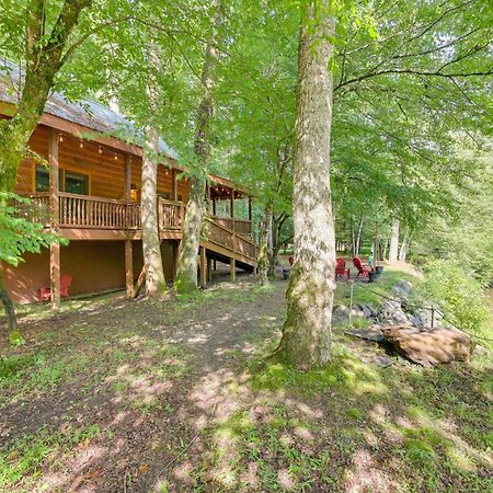 Riverfront Ellijay Cabin With Deck And Pool Access! Exteriér fotografie