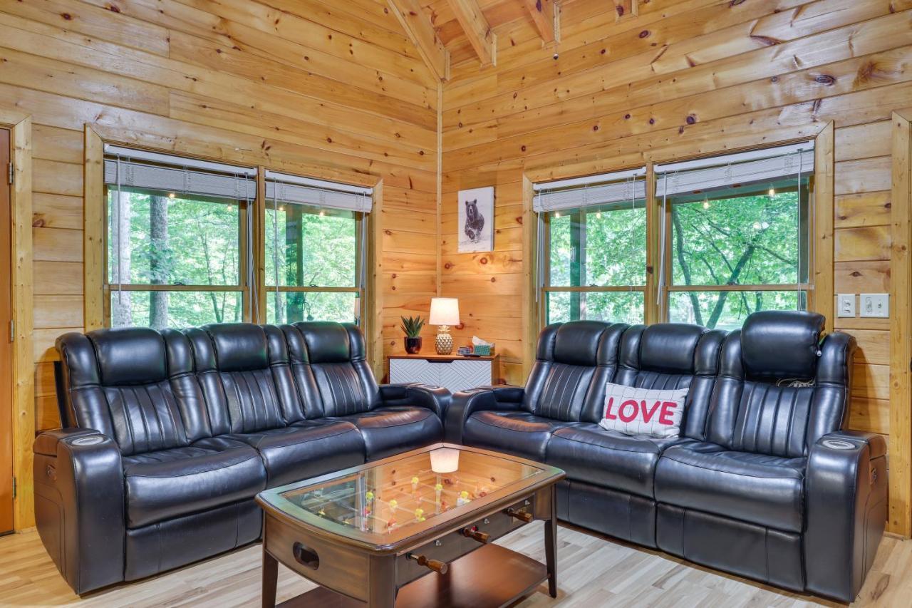 Riverfront Ellijay Cabin With Deck And Pool Access! Exteriér fotografie