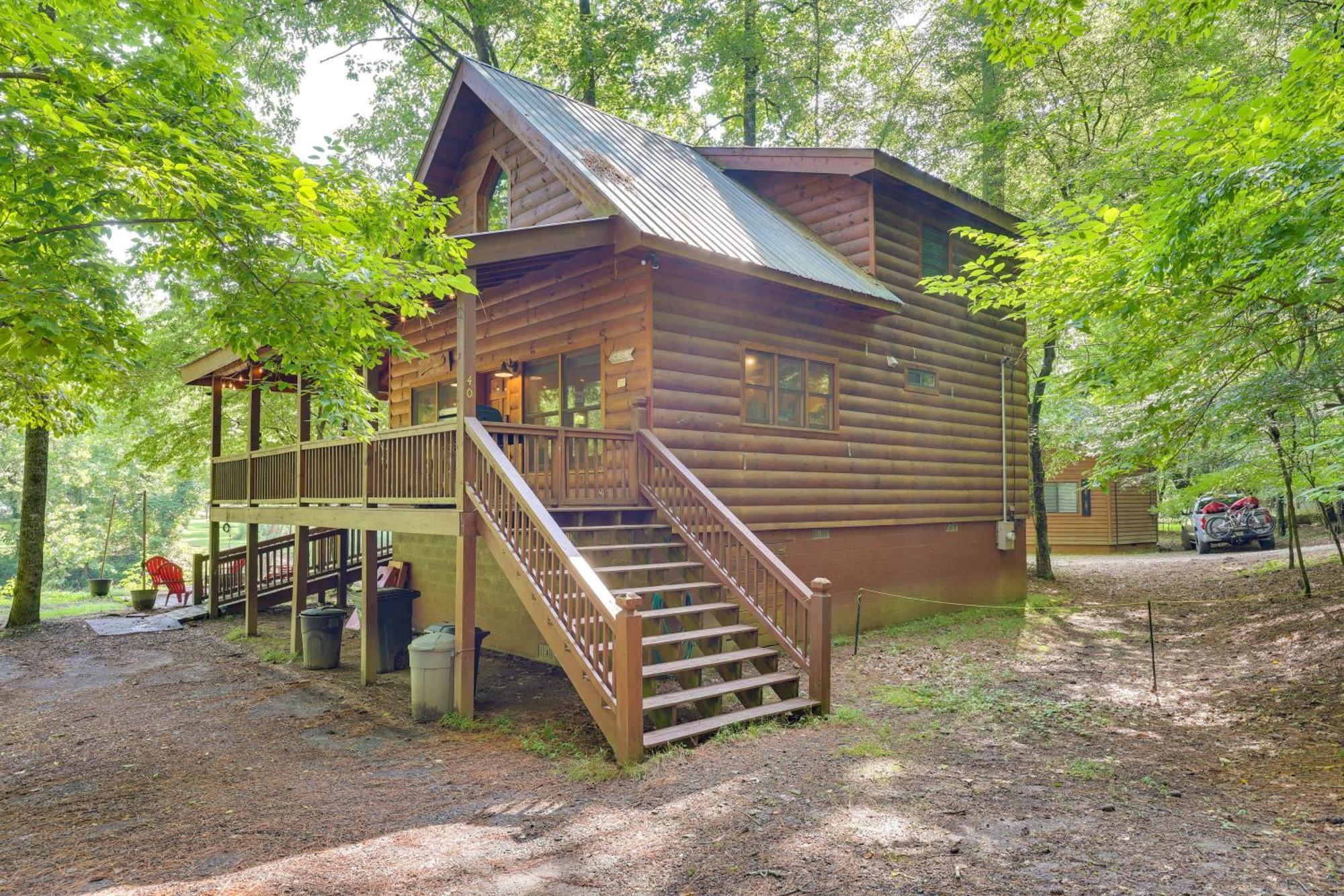 Riverfront Ellijay Cabin With Deck And Pool Access! Exteriér fotografie